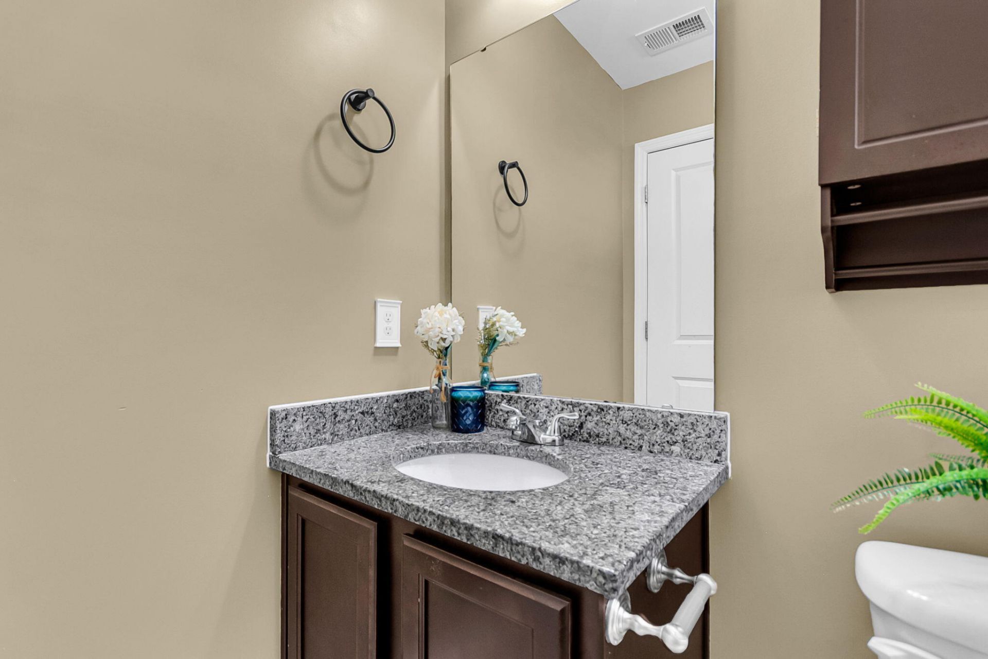 9101 Parlor Drive Photo 34