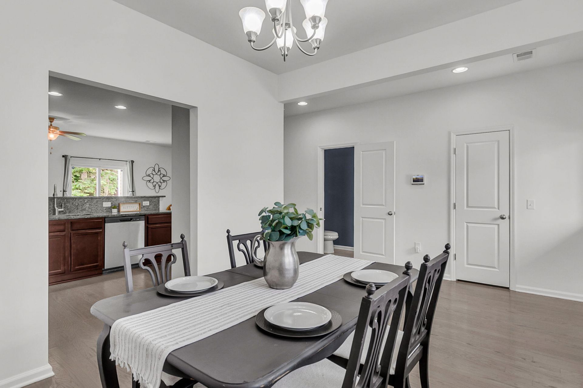 9101 Parlor Drive Photo 9