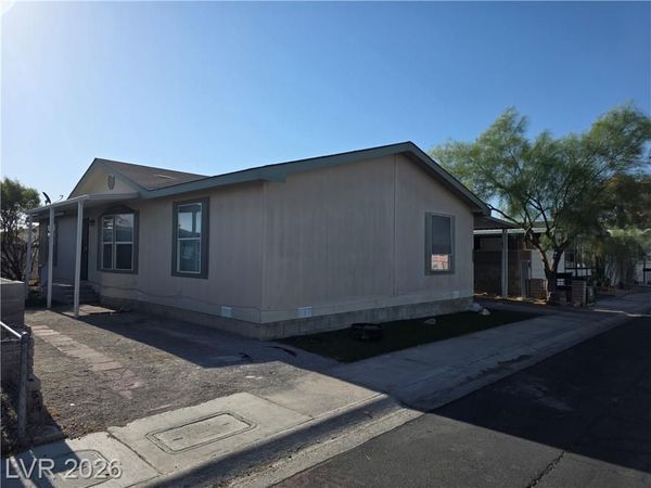 3560 Estes Park Drive, Las Vegas, NV 89122