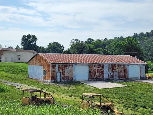 1573 Spring Street, Cookeville, TN 38501