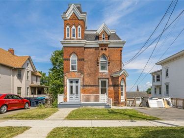 39 Genesee Street, Geneva, NY 14456