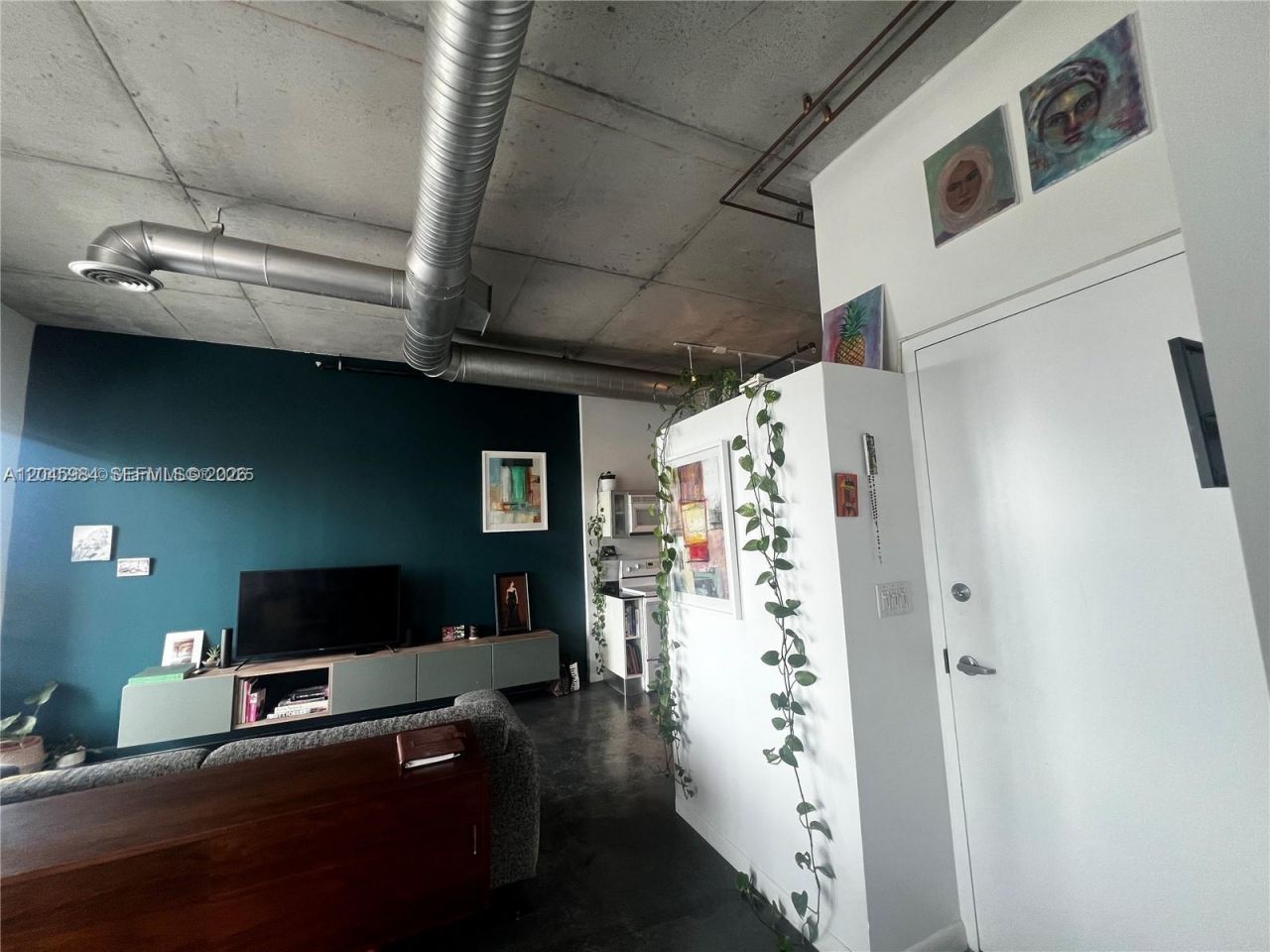 10 SW South River Dr , Unit 812, Miami, FL 33130 Photo