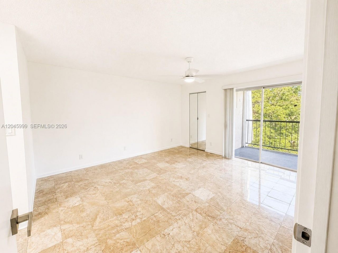 6080 NW 44th St , Unit 410, Lauderhill, FL 33319 Photo