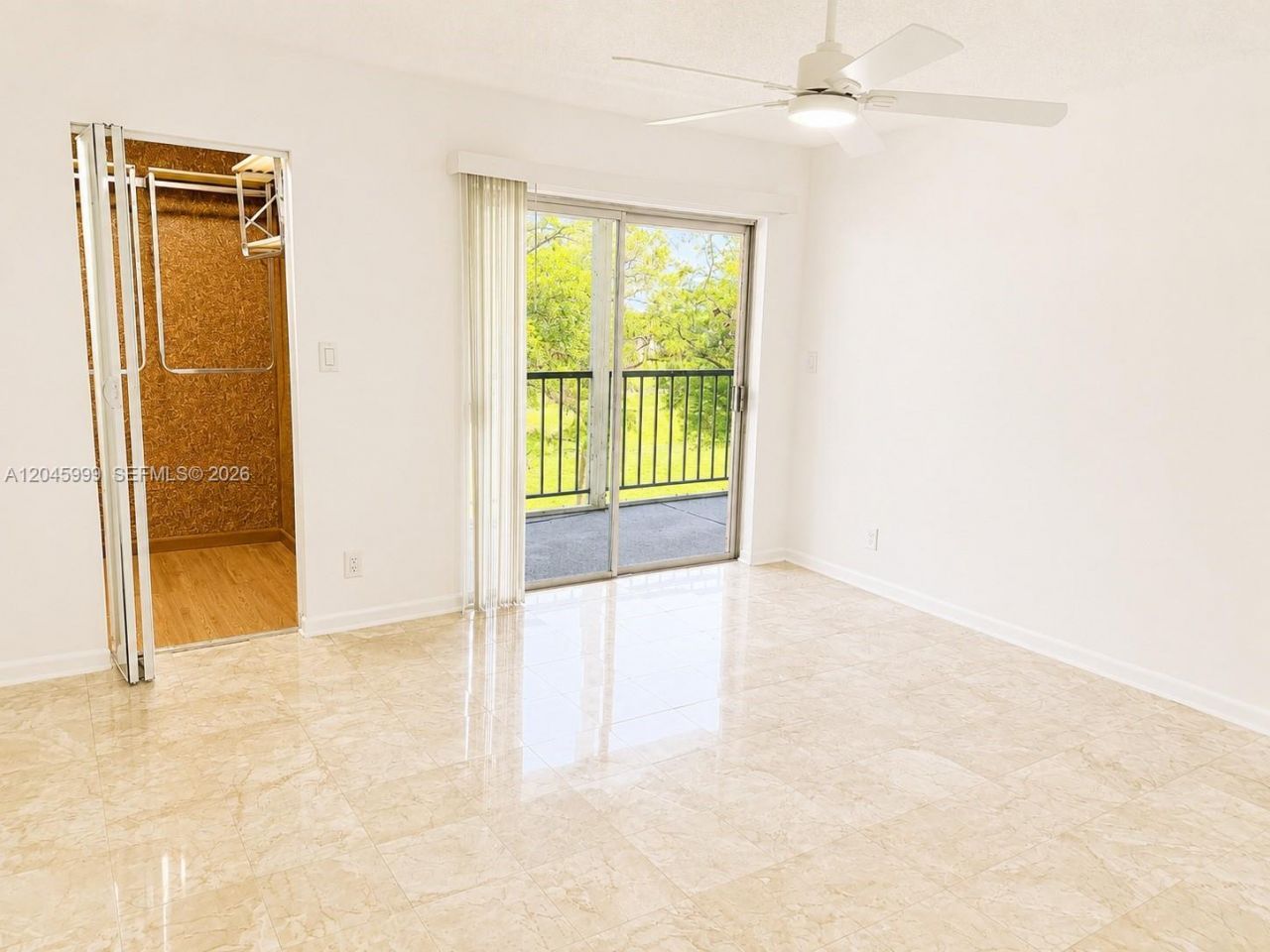 6080 NW 44th St , Unit 410, Lauderhill, FL 33319 Photo