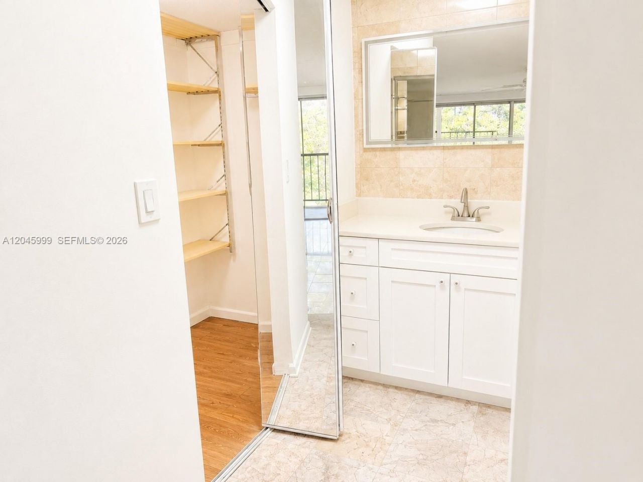 6080 NW 44th St , Unit 410, Lauderhill, FL 33319 Photo