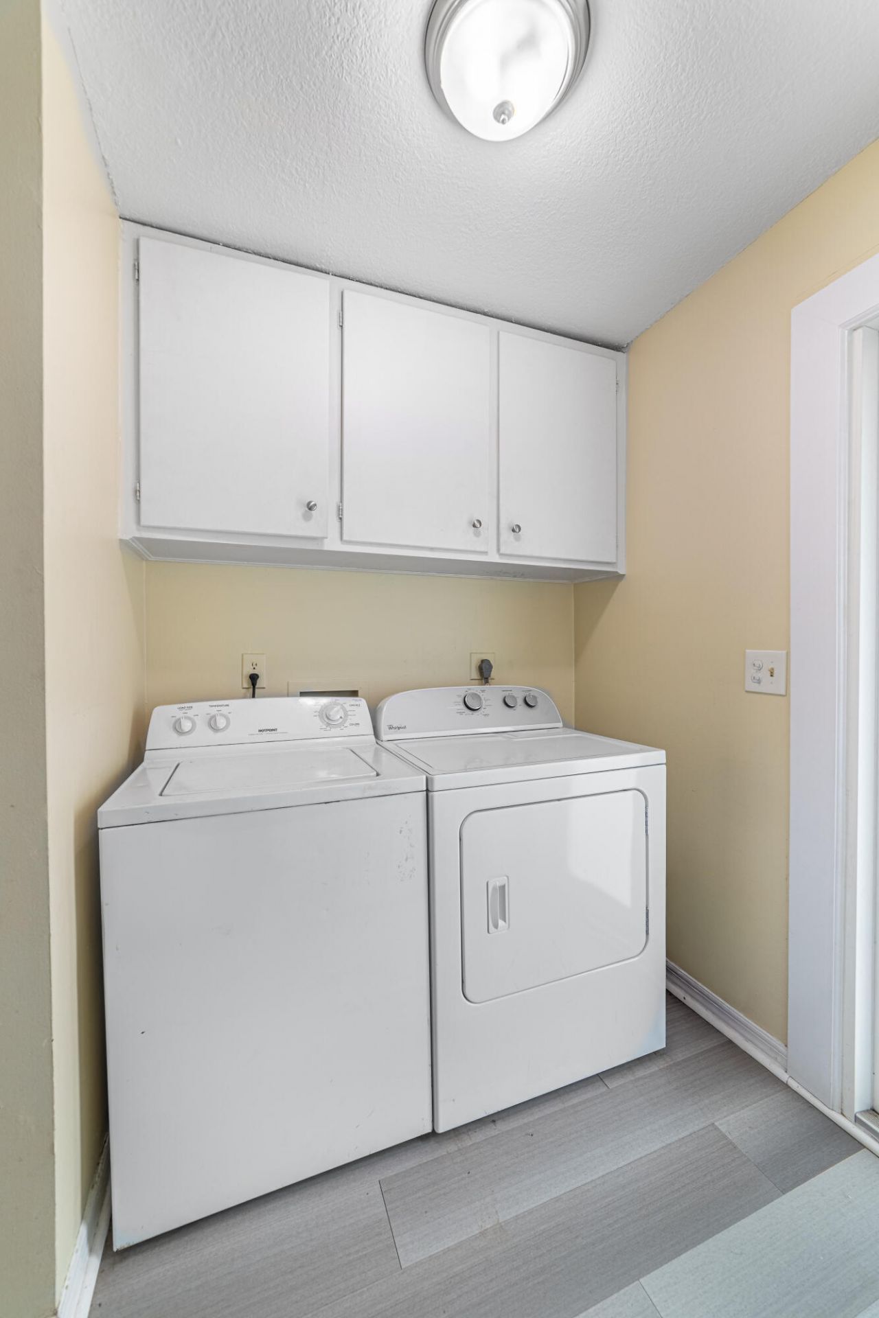 516 Nathan Hale Road, West Palm Beach, FL 33405 Photo