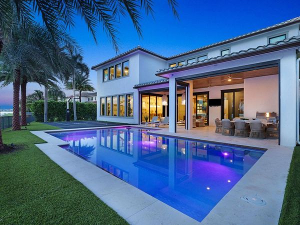 8785 Parkland Bay Drive, Parkland, FL 33076
