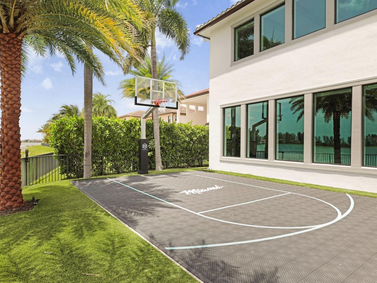8785 Parkland Bay Drive, Parkland, FL 33076 Photo