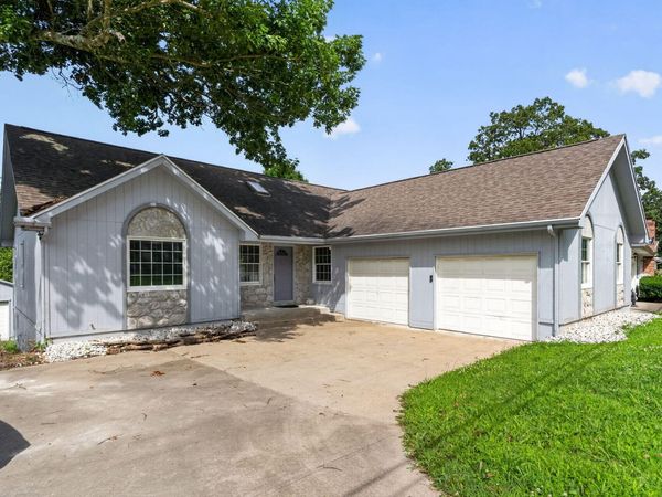 21222 County Road 295, Hermitage, MO 65668