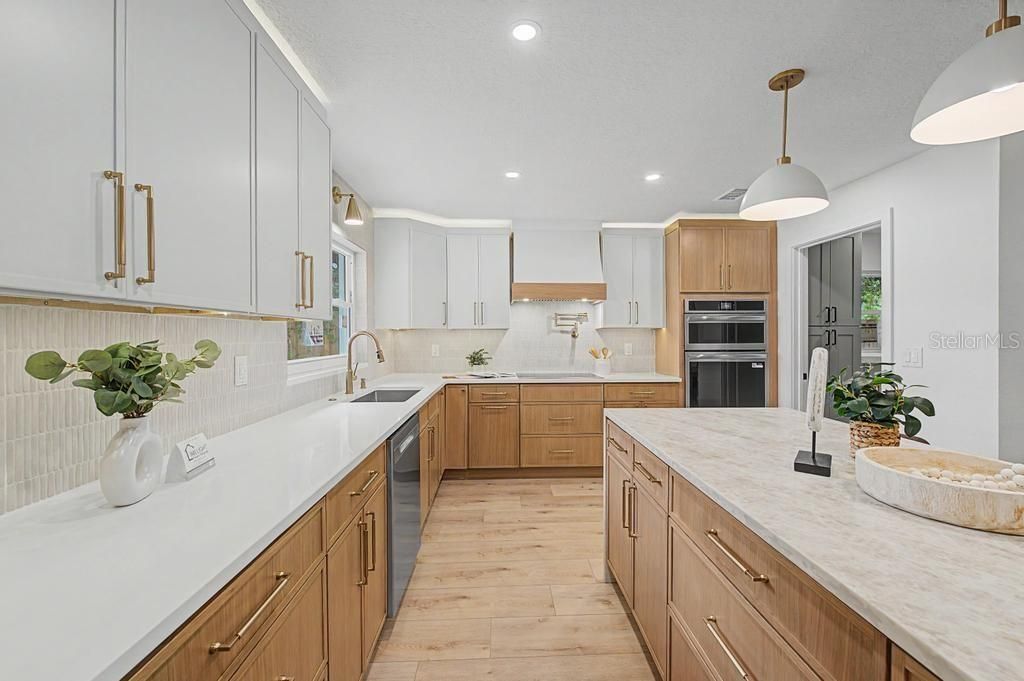 1301 Alameda Avenue, Clearwater, FL 33759 Photo