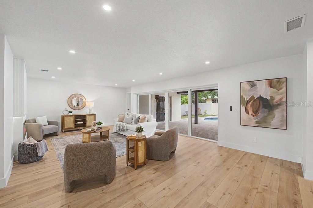 1301 Alameda Avenue, Clearwater, FL 33759 Photo