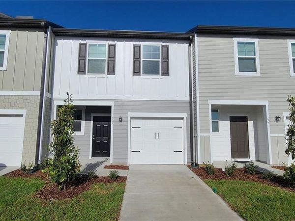 393 MADISON DRIVE , DAVENPORT, FL 33837
