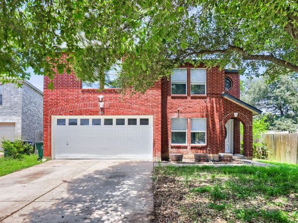 512 Woodford DR, Cedar Park, TX 78613