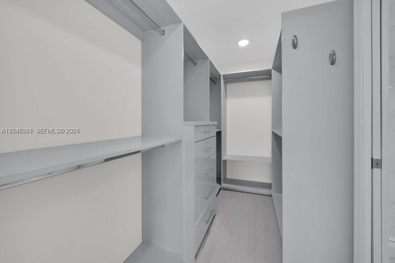 600 Biltmore Way, Unit 618, Coral Gables, FL 33134 Photo