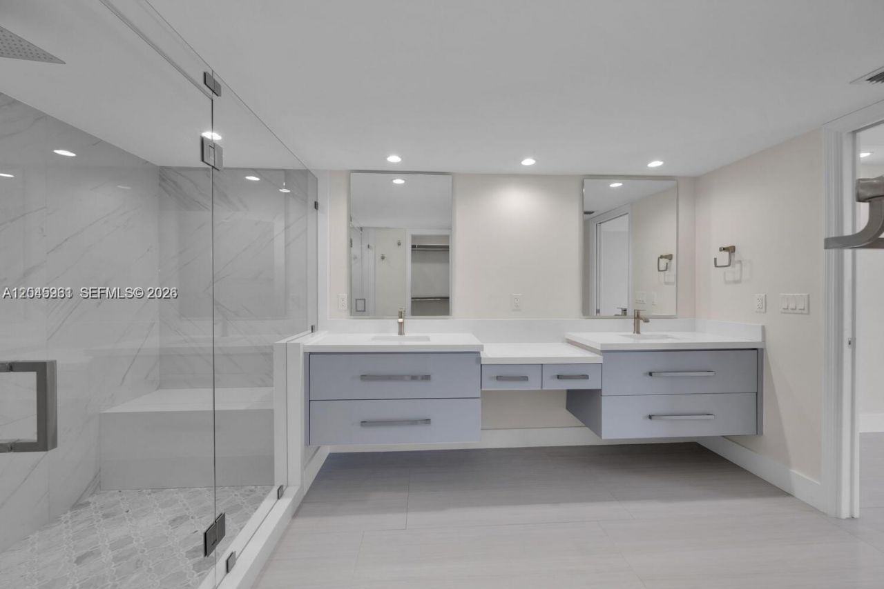 600 Biltmore Way, Unit 618, Coral Gables, FL 33134 Photo