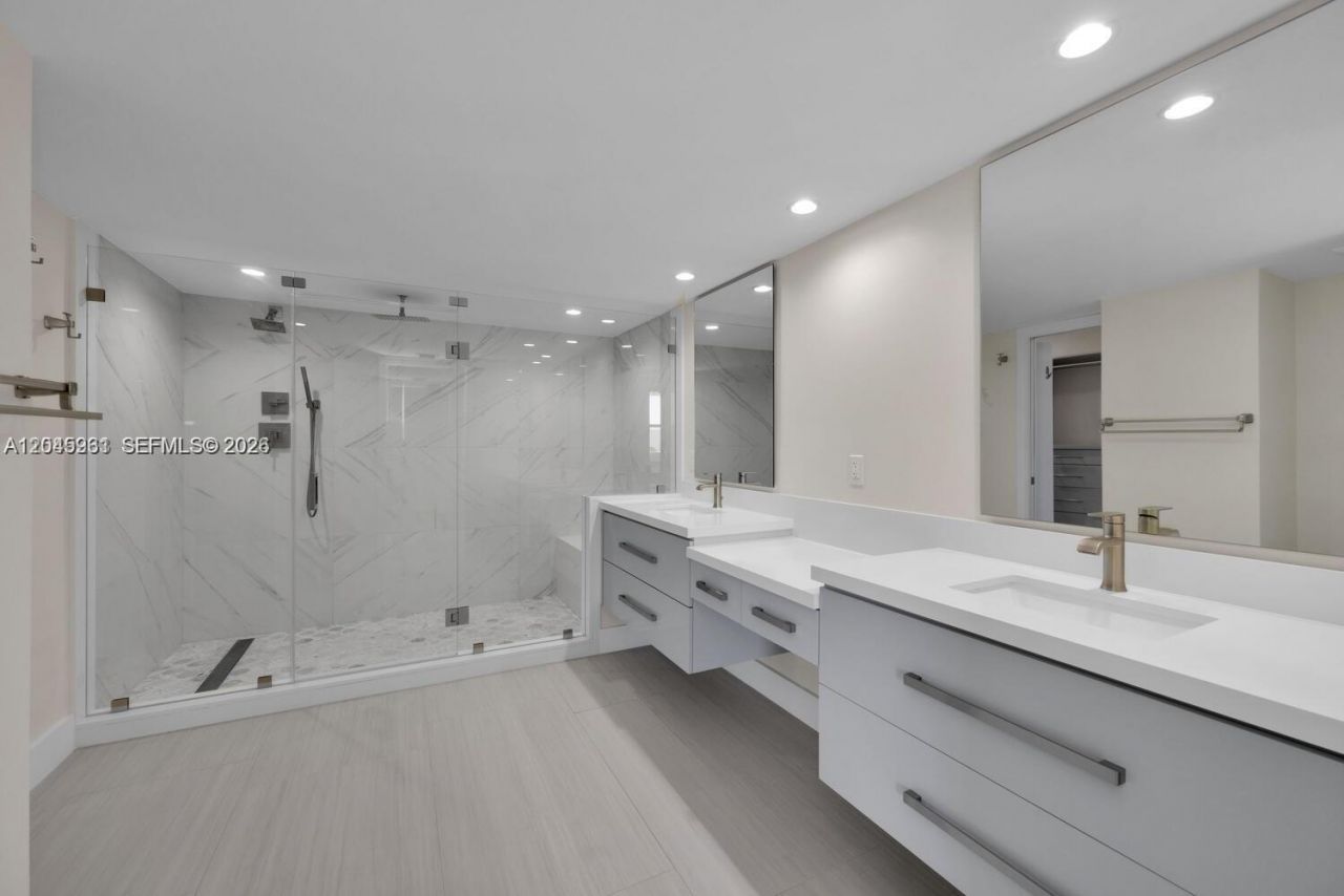 600 Biltmore Way, Unit 618, Coral Gables, FL 33134 Photo