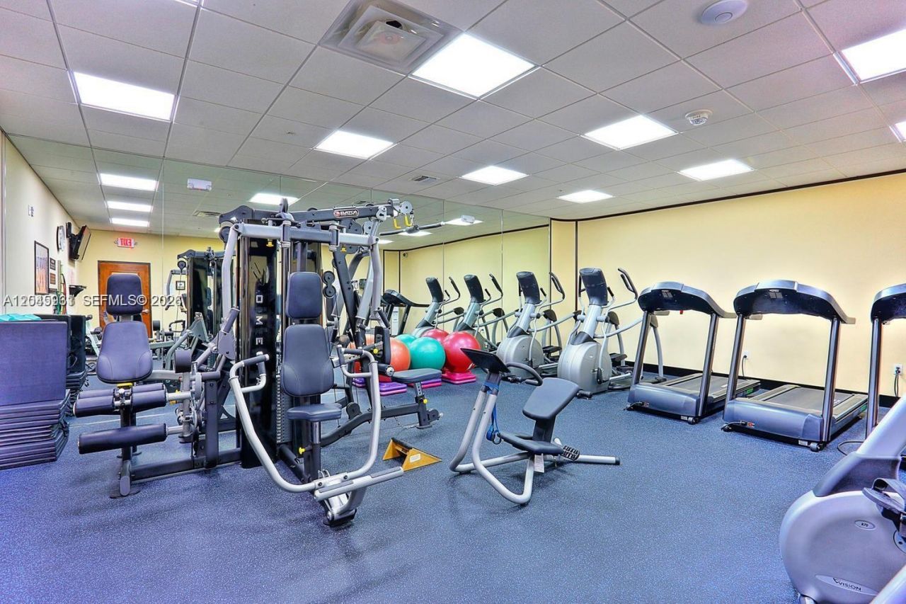 600 Biltmore Way, Unit 618, Coral Gables, FL 33134 Photo