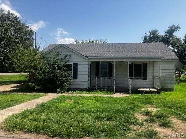208 E Fordyce Avenue , Bernie, MO 63822