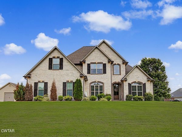 459 Country Lake Circle , Brownsville, TN 38012