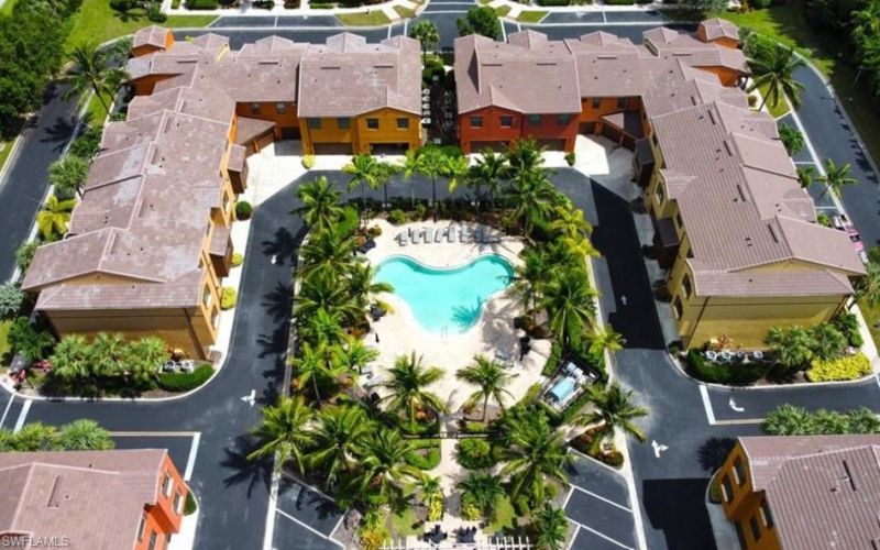 9050 Capistrano St N, Unit 4102, Naples, FL 34113 Photo
