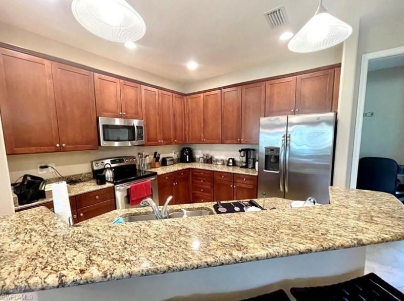 9050 Capistrano St N, Unit 4102, Naples, FL 34113 Photo