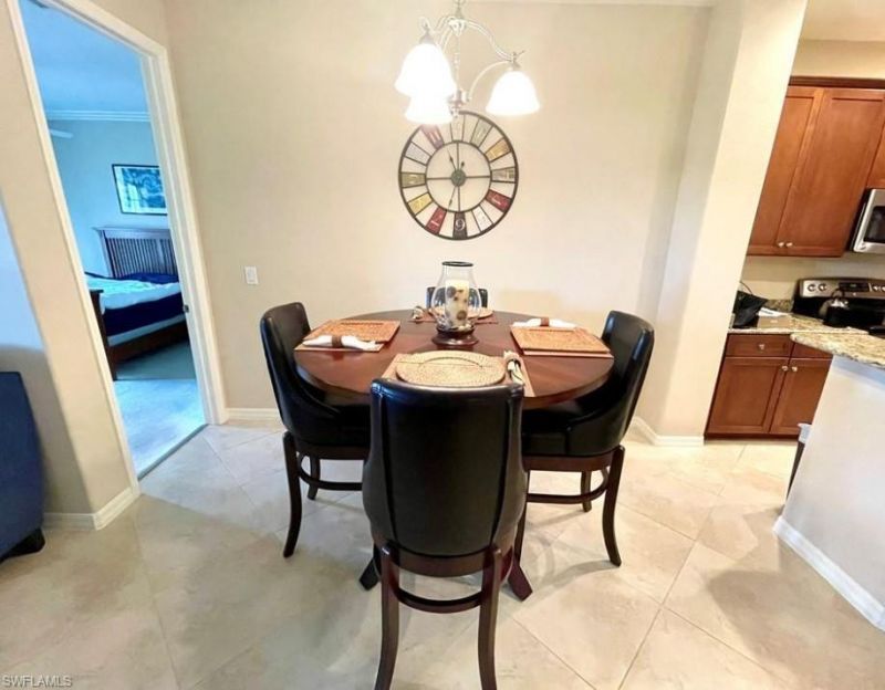 9050 Capistrano St N, Unit 4102, Naples, FL 34113 Photo