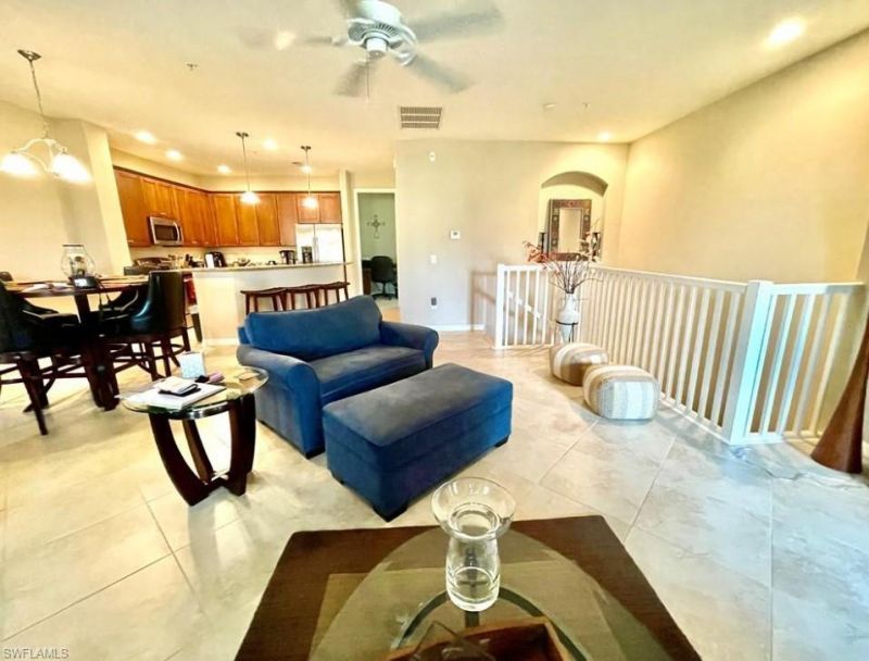 9050 Capistrano St N, Unit 4102, Naples, FL 34113 Photo