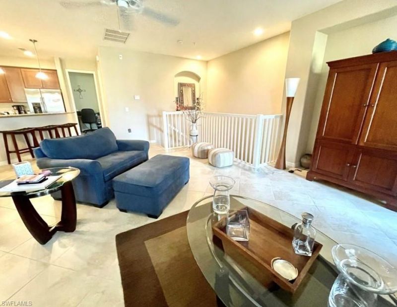 9050 Capistrano St N, Unit 4102, Naples, FL 34113 Photo
