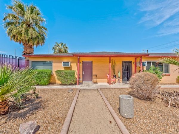 220 N 10th Street , Unit 7, Las Vegas, NV 89101