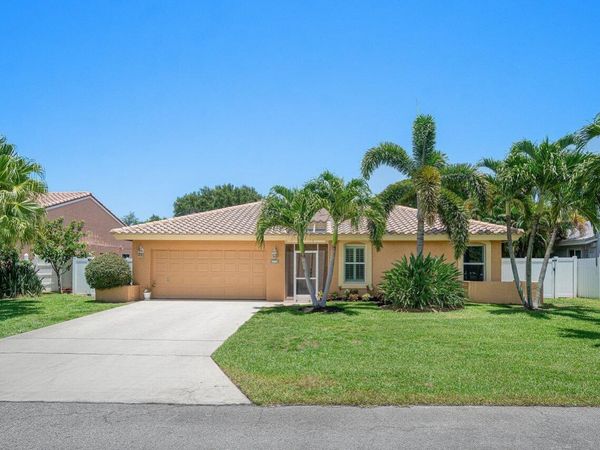 6930 NW 2nd Terrace, Boca Raton, FL 33487