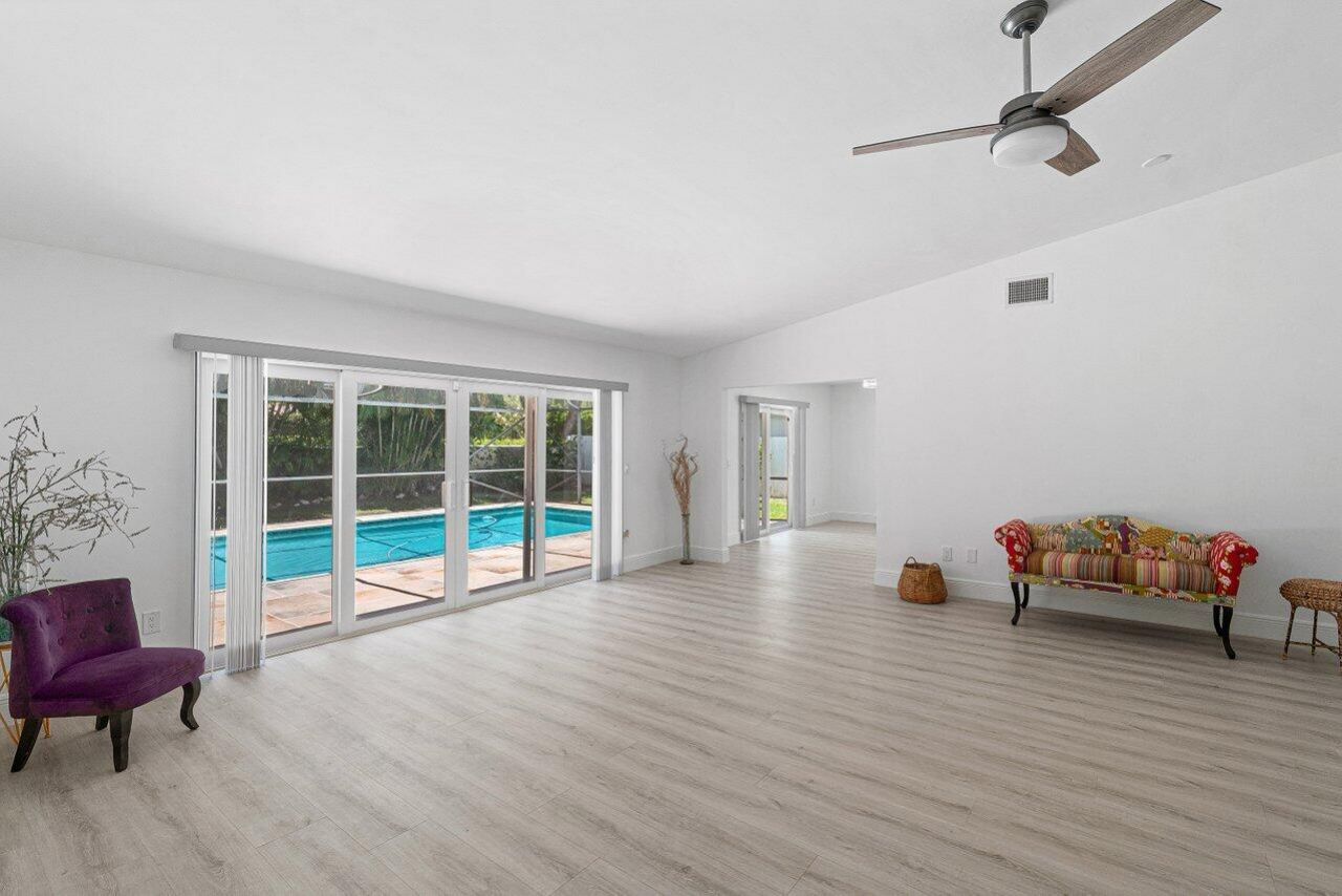 6930 NW 2nd Terrace, Boca Raton, FL 33487 Photo