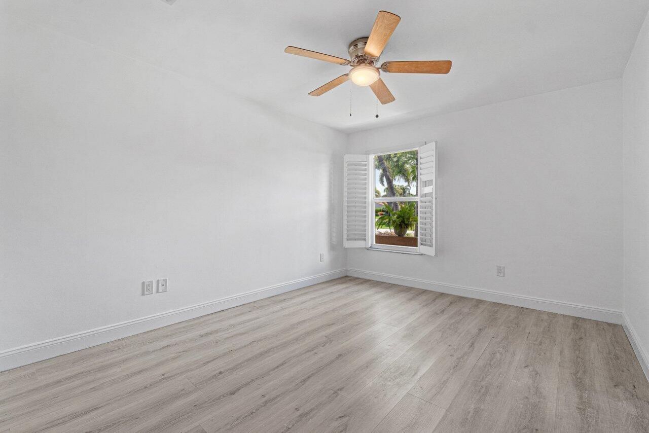 6930 NW 2nd Terrace, Boca Raton, FL 33487 Photo