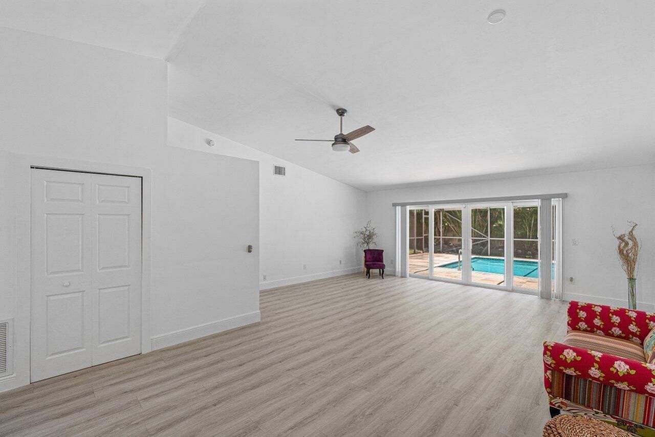 6930 NW 2nd Terrace, Boca Raton, FL 33487 Photo