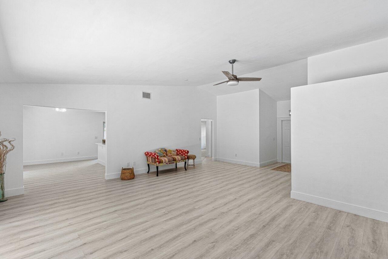 6930 NW 2nd Terrace, Boca Raton, FL 33487 Photo