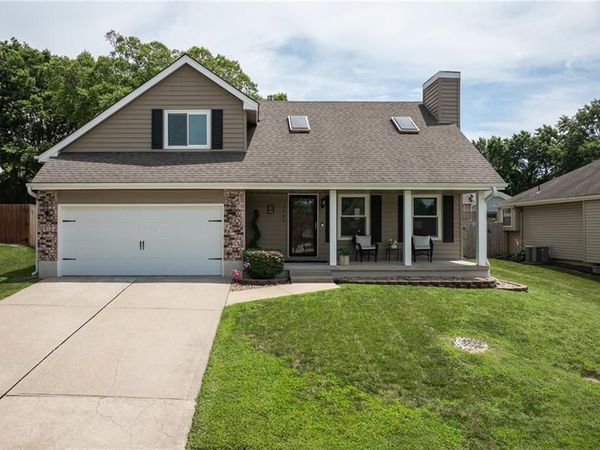 3700 SW 11th Street, Blue Springs, MO 64015