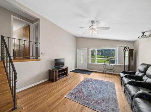 Main Photo