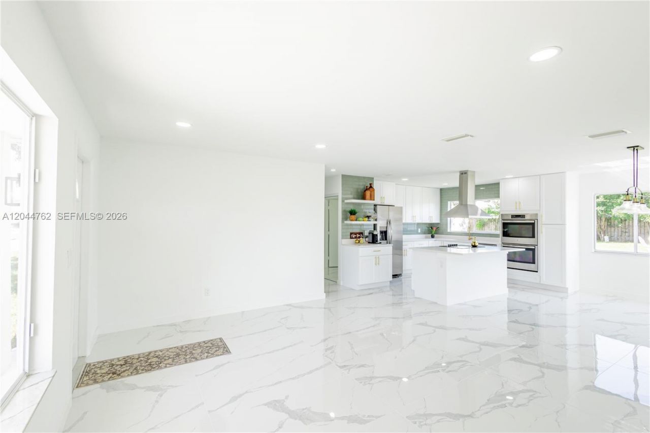 401 SW College Park Rd , Port Saint Lucie, FL 34953 Photo