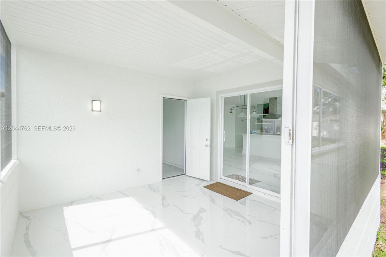 401 SW College Park Rd , Port Saint Lucie, FL 34953 Photo