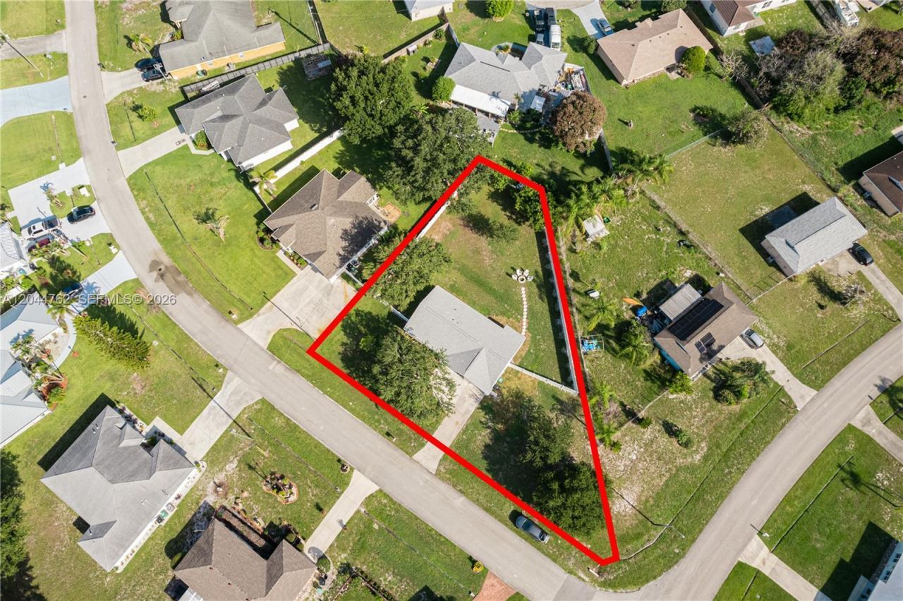 401 SW College Park Rd , Port Saint Lucie, FL 34953 Photo