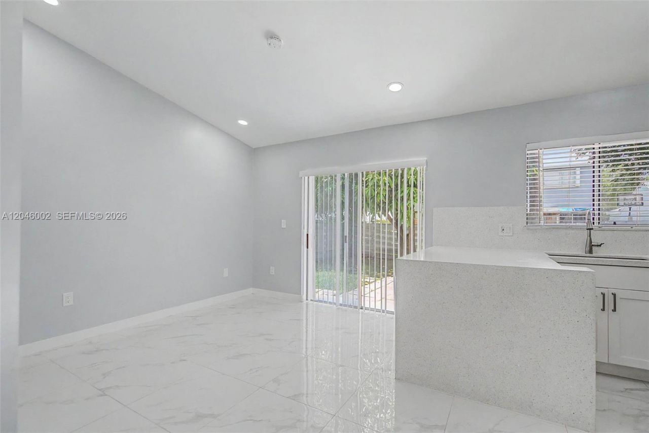 13765 SW 145th St , Miami, FL 33186 Photo