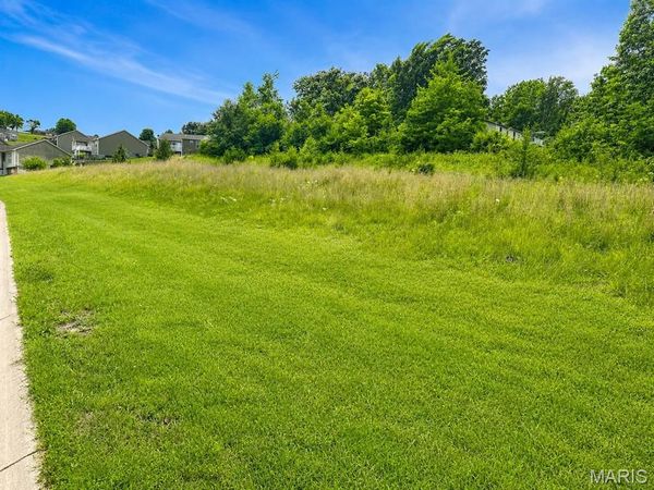 905 Sunset Lane , New Haven, MO 63068