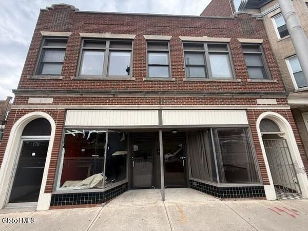 170 Lafayette Street, Schenectady, NY 12305