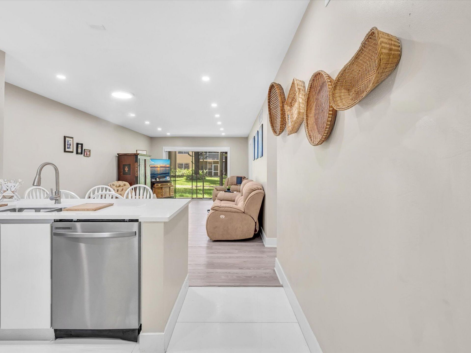 100 Ashbury Road, Unit 103, Hollywood, FL 33024 Photo