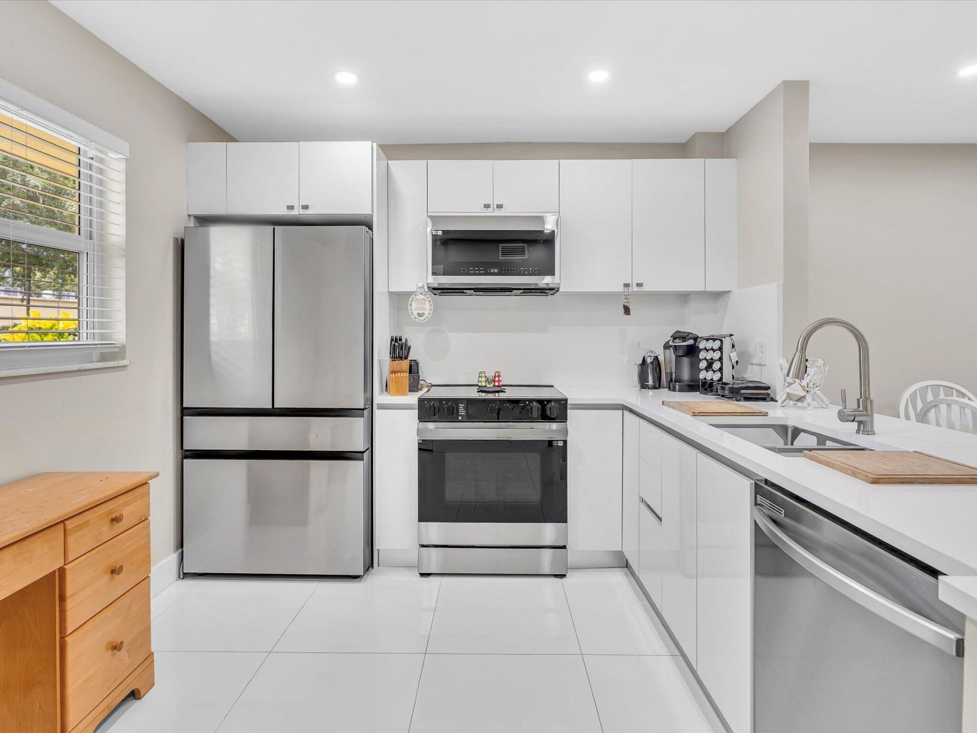 100 Ashbury Road, Unit 103, Hollywood, FL 33024 Photo