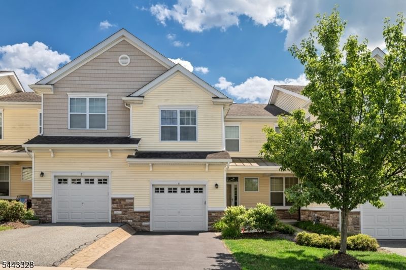 6 Alexanders Rd, Allamuchy, NJ 07840 Main Photo