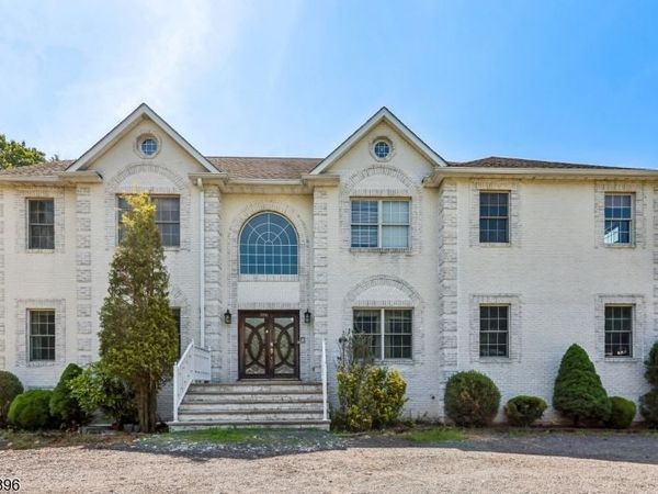 266 Fresh Ponds Rd, South Brunswick, NJ 08831