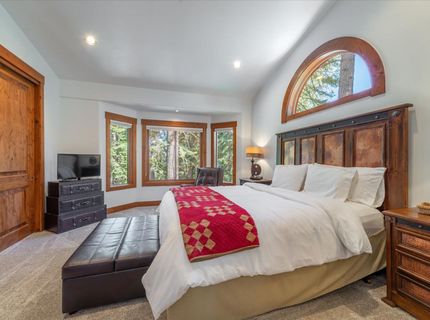 4515 Ridgewood Drive, Carnelian Bay, CA 96140 Photo