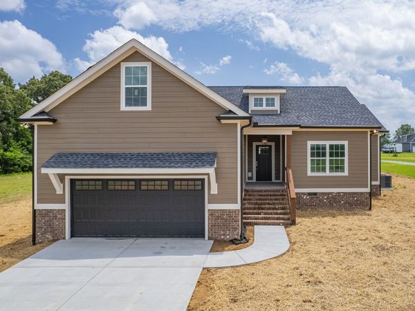 370 Dugout Rd , Summertown, TN 38483