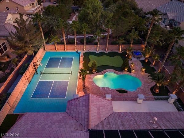 5841 Revital Court , Las Vegas, NV 89131