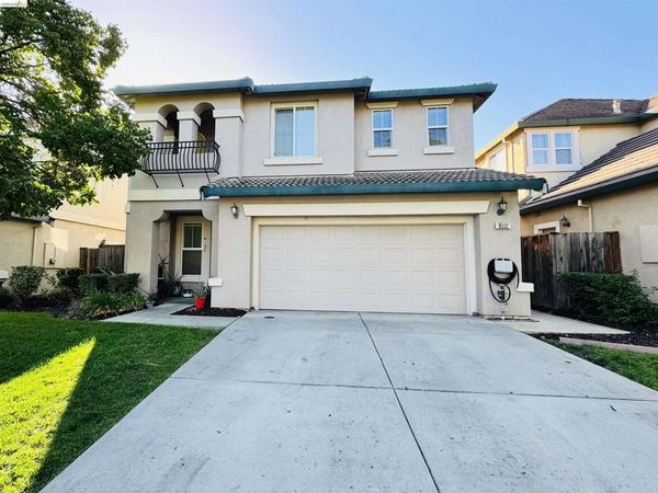 9332 Jacks Pl, Patterson, CA 95363